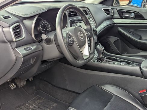 Used 2023 Nissan Maxima SV w/ Floor Mat Group image 13