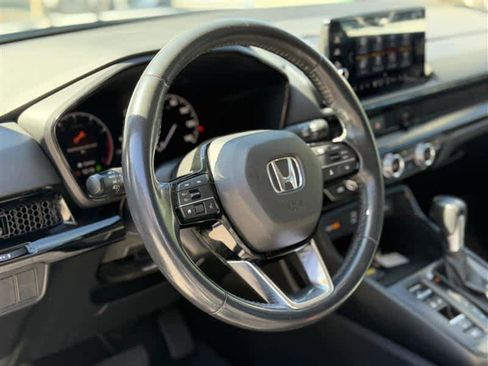 Used 2023 Honda CR-V EX-L image 6