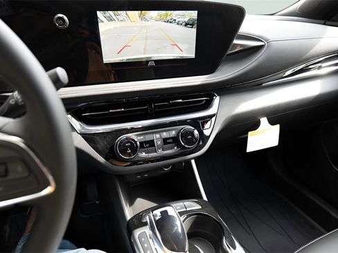 New 2026 Buick Envista Sport Touring w/ Convenience I Package image 15