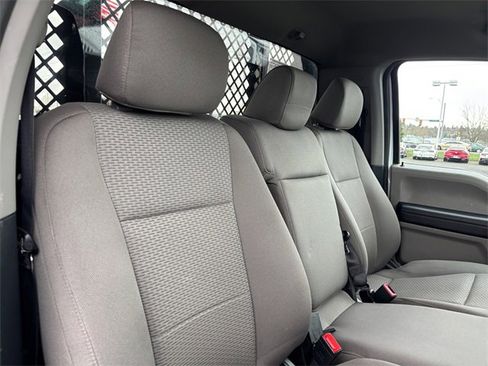 Used 2022 Ford F550 4x4 Regular Cab Super Duty image 39