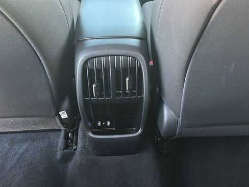 Certified 2025 Hyundai Kona SEL image 31