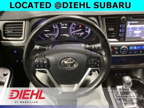 Used 2018 Toyota Highlander Limited Platinum image 27