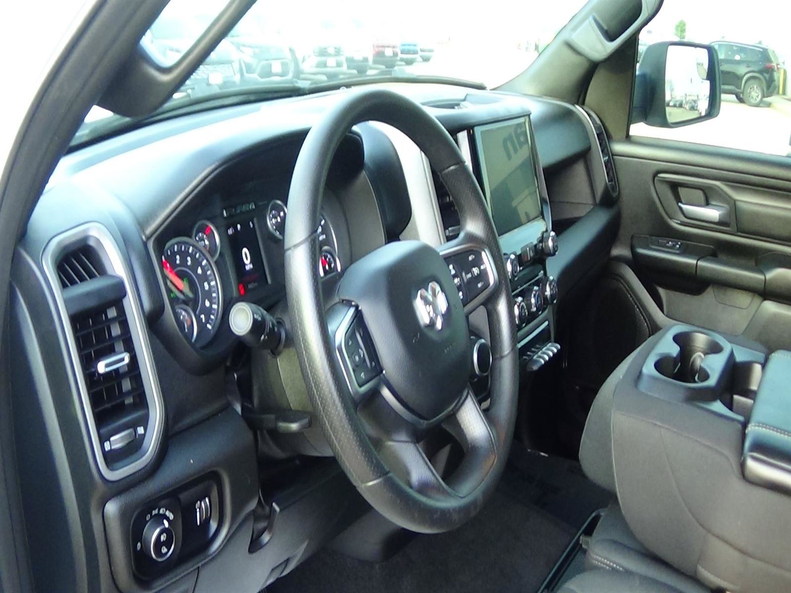 Used 2025 RAM 1500 Tradesman AWD/4WD image 17