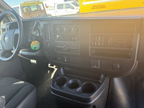 Used 2024 Chevrolet Express 2500 w/ Driver Convenience Package image 20