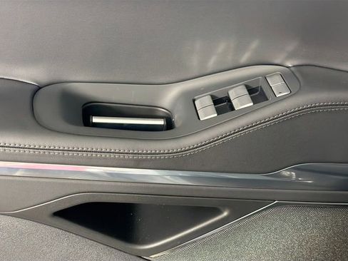 New 2025 Lincoln Navigator Reserve w/ Jet Appearance Package AWD/4WD image 18