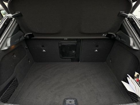 Used 2019 Mercedes-Benz GLA 250 4MATIC image 9