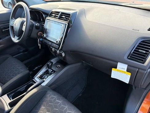 Used 2026 Mitsubishi Outlander Sport ES AWD/4WD image 10