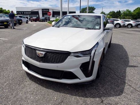 Certified 2022 Cadillac CT4 V Blackwing RWD image 1
