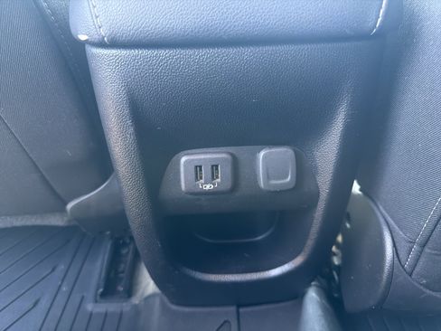 Used 2022 GMC Canyon Elevation w/ Trailering Package RWD image 22