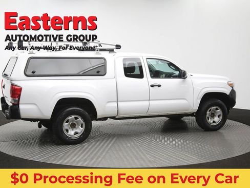 Used 2020 Toyota Tacoma SR RWD image 41