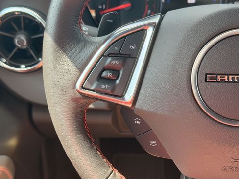 Used 2023 Chevrolet Camaro SS RWD image 19