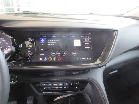 Used 2023 Buick Envision Essence AWD/4WD image 30