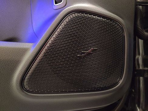 New 2026 Mercedes-Benz GLB 250 image 21