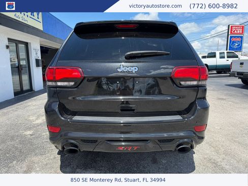 Used 2016 Jeep Grand Cherokee SRT AWD/4WD image 7