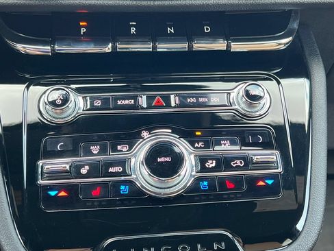 Used 2020 Lincoln Corsair Reserve w/ Equipment Group 201A AWD/4WD image 25