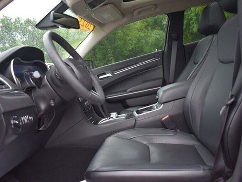 Used 2023 Chrysler 300 Touring L w/ Popular Equipment Group AWD/4WD image 29
