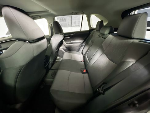 Used 2025 Toyota RAV4 XLE w/ Convenience Package FWD image 29