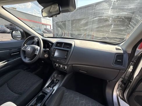 Used 2024 Mitsubishi Outlander Sport AWD image 13