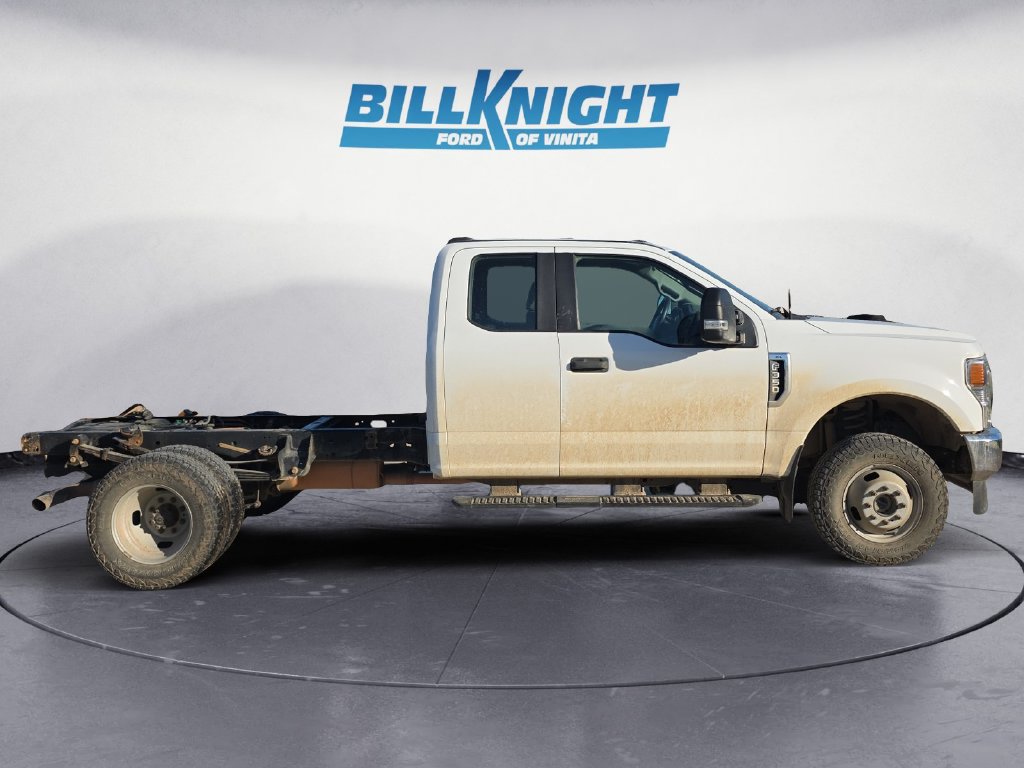 Used 2022 Ford F350 XL w/ Power Equipment Group AWD/4WD image 6