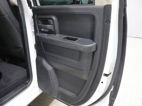 Used 2019 RAM 1500 Tradesman w/ Tradesman SXT Package image 21