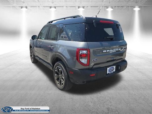 Certified 2025 Ford Bronco Sport Outer Banks w/ Outer Banks Tech Package+ AWD/4WD image 8