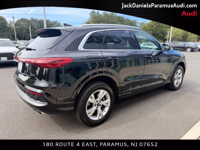 Used 2025 Audi Q5 Premium w/ Convenience Package AWD/4WD image 4