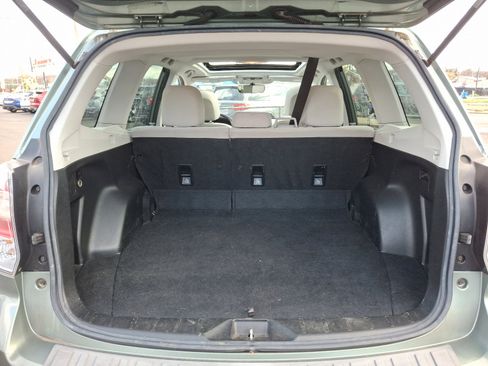Used 2018 Subaru Forester 2.5i Premium w/ All-Weather Package image 28