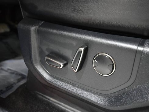Used 2019 Ford F150 Raptor w/ Equipment Group 802A Luxury AWD/4WD image 21