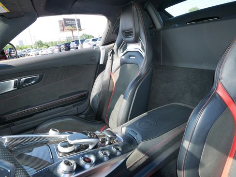 Used 2018 Mercedes-Benz AMG GT C image 12