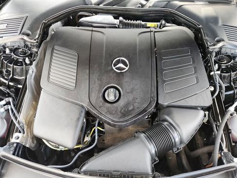 Used 2025 Mercedes-Benz C 300 Sedan image 22