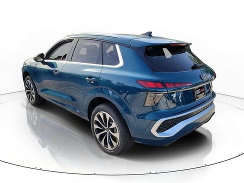 New 2026 Audi Q3 quattro 2.0T AWD/4WD image 3