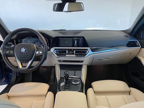 Used 2021 BMW 330i xDrive Sedan w/ Premium Package image 16