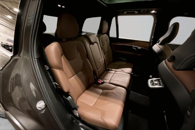 Certified 2024 Volvo XC90 B5 Plus w/ Protection Package AWD/4WD image 30