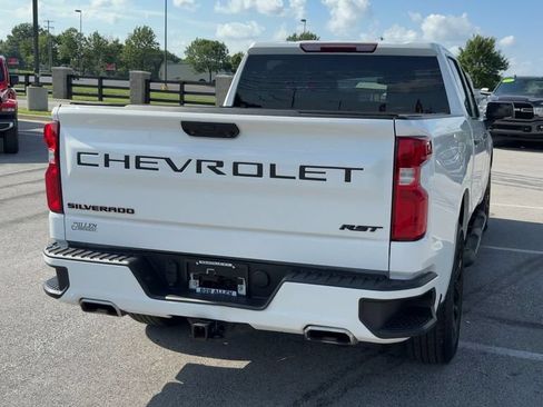 Used 2023 Chevrolet Silverado 1500 RST w/ Redline Edition AWD/4WD image 6