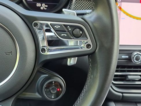 Certified 2021 Porsche Macan Turbo AWD/4WD image 9