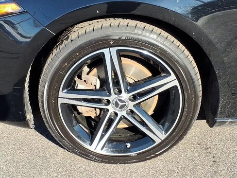 Used 2022 Mercedes-Benz A 220 4MATIC image 10