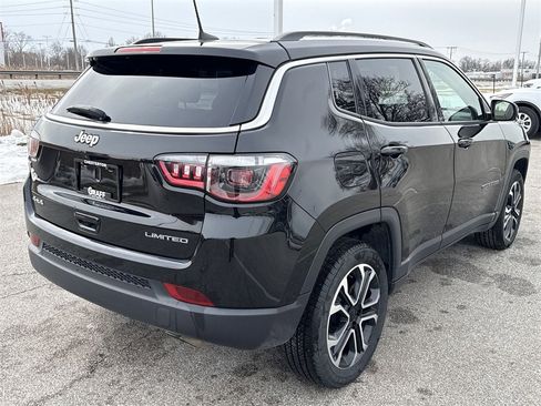 Used 2022 Jeep Compass Limited image 8