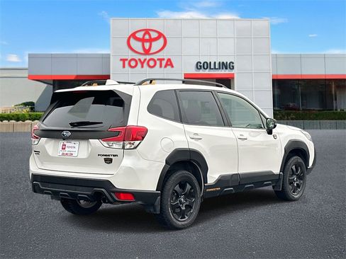 Used 2022 Subaru Forester Wilderness image 5