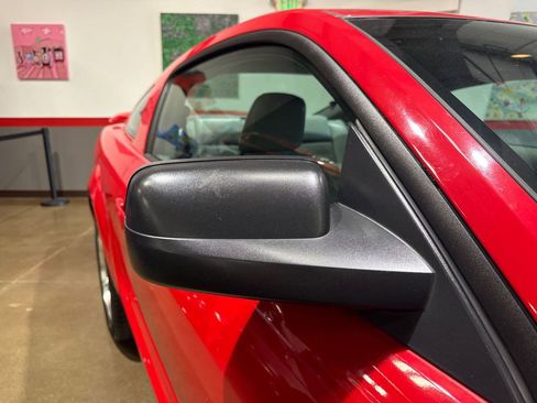 Used 2005 Ford Mustang GT Premium image 53