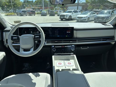 New 2026 Hyundai Santa Fe SE image 3