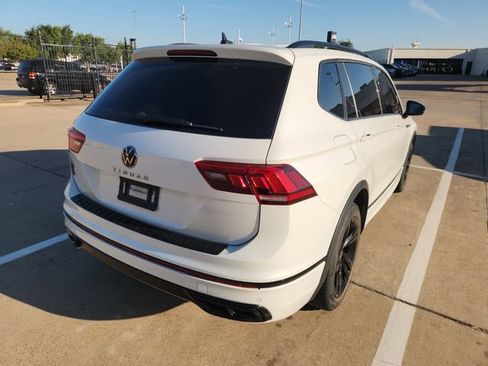 Used 2023 Volkswagen Tiguan SE R-Line FWD image 6