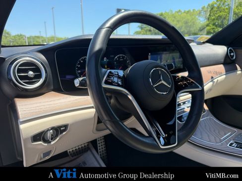 Certified 2022 Mercedes-Benz E 450 4MATIC All-Terrain Wagon image 17