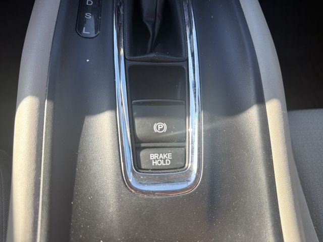 Used 2022 Honda HR-V LX image 30