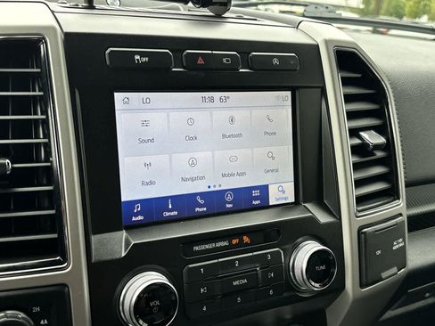 Used 2020 Ford F150 Lariat w/ Equipment Group 502A Luxury AWD/4WD image 22