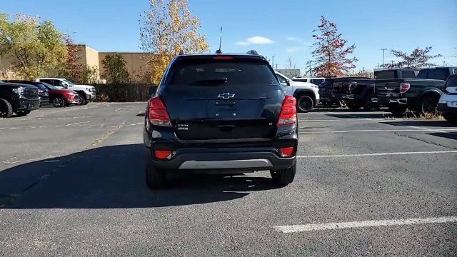 Used 2017 Chevrolet Trax LT w/ LT Convenience Package FWD image 9