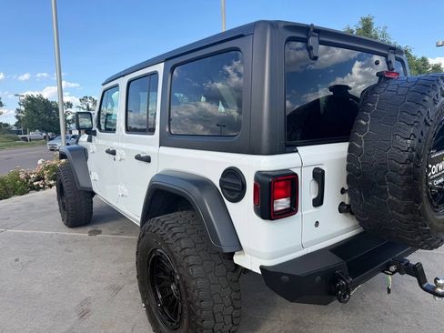 Used 2018 Jeep Wrangler Unlimited Sport S AWD/4WD image 6