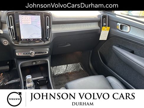 New 2025 Volvo XC40 B5 Plus w/ Protection Package Premier image 9