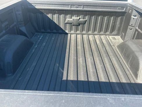 New 2025 Chevrolet Silverado 1500 LT image 10