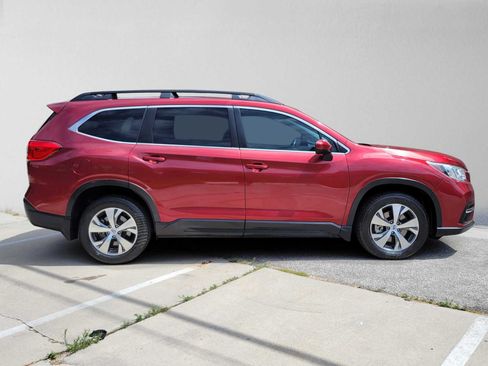Used 2019 Subaru Ascent Premium AWD/4WD image 2