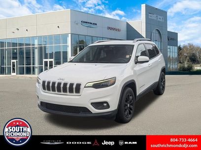 Used 2019 Jeep Cherokee Latitude w/ Popular Appearance Group